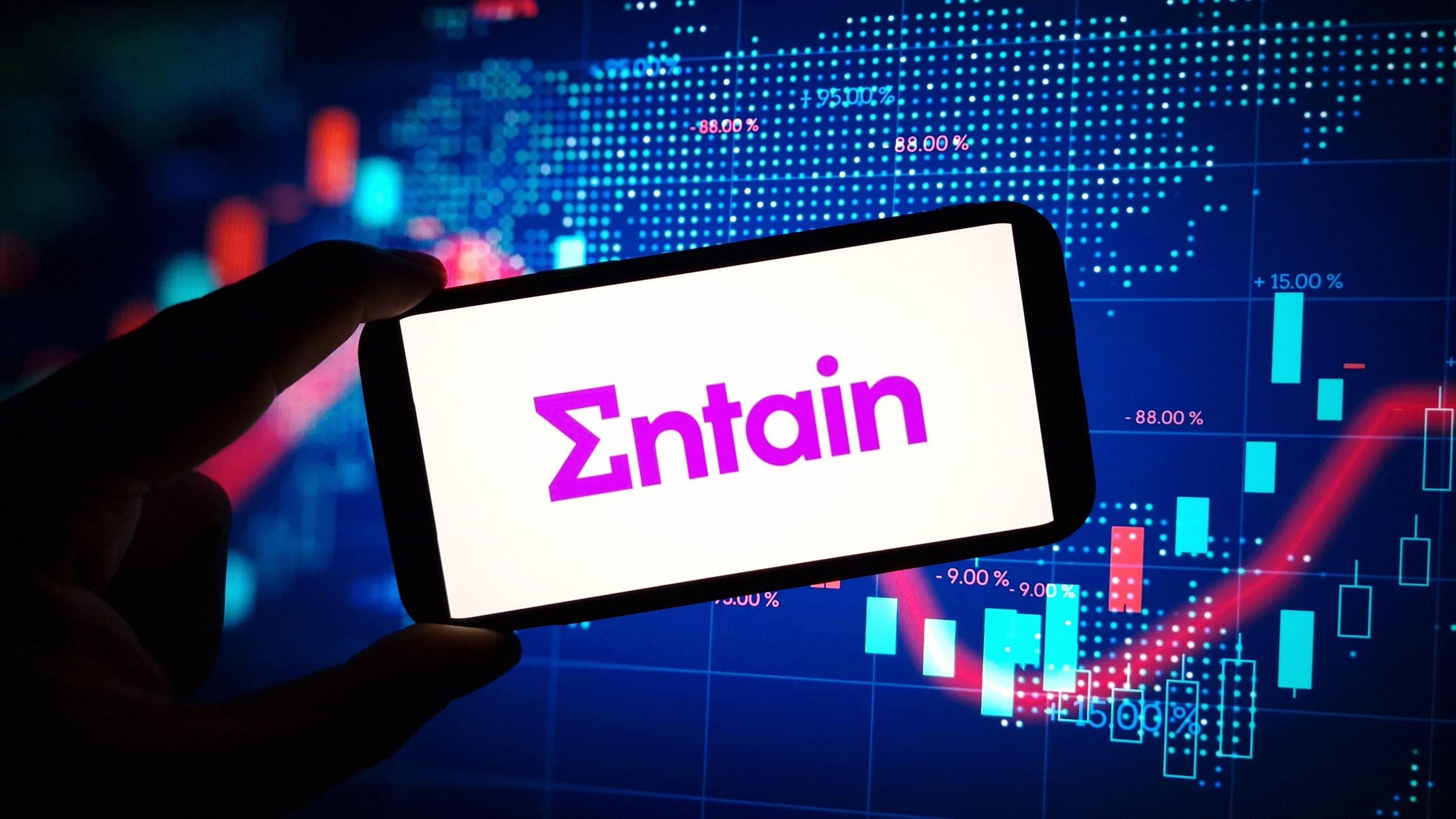 Entain Demoted from FTSE 100 Despite Analyst Optimism on Digital Turnaround