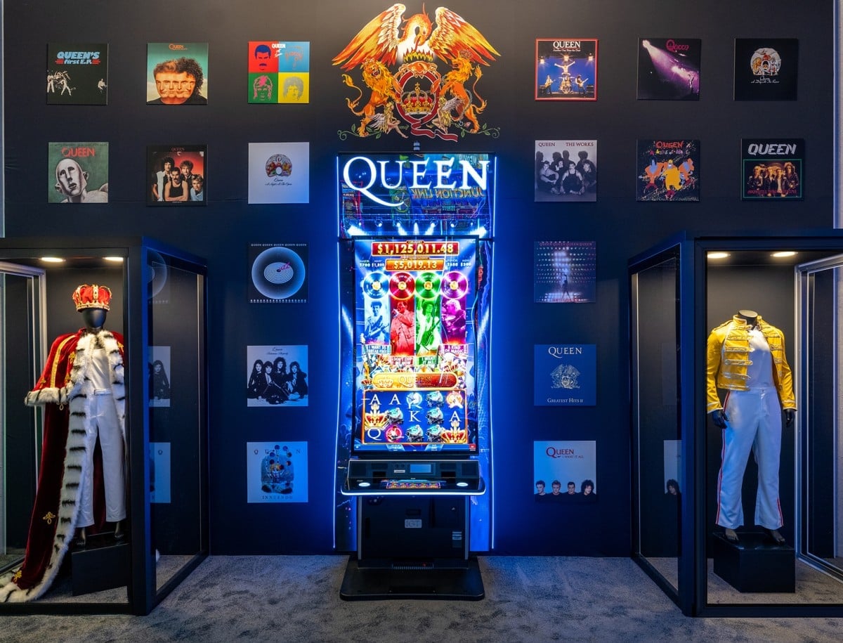 IGT Launches Queen-Branded Video Slot Machine at G2E