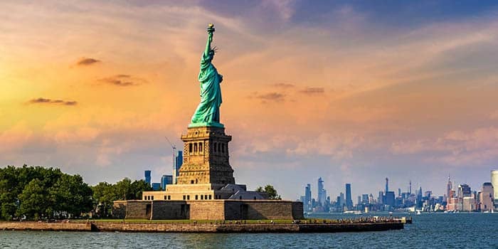 New York Sportsbooks Post Record NFL Opening Week Handle Amid Prediction Market Competition