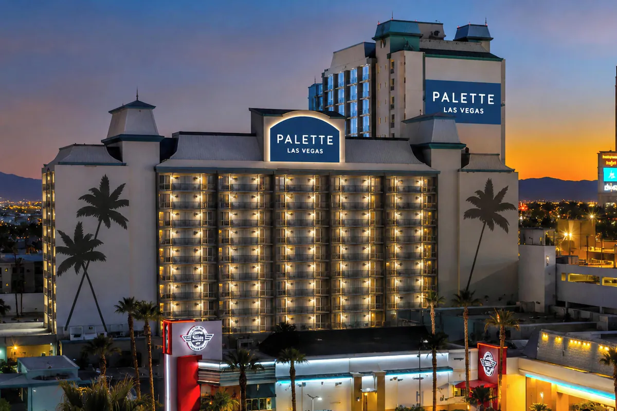 Oyo Las Vegas Allegedly Uses Fake Identities on Booking Platforms to Obscure Poor Reviews