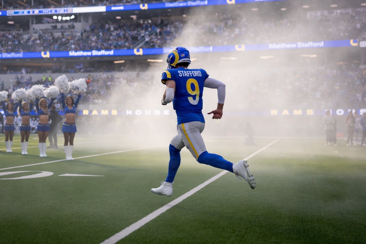 Prediction Markets Eating Into Regulated Sportsbook Growth as NFL Season Begins
